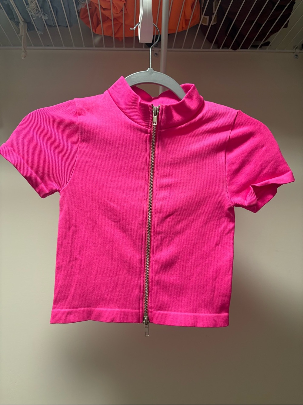 ANWND S/M Pink Zip Up Shirt